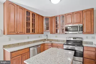 8509 Woodside Ct, Lanham, MD 20706 - Photo 15