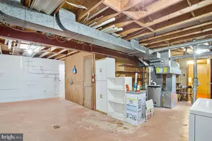 8509 Woodside Ct, Lanham, MD 20706 - Photo 31