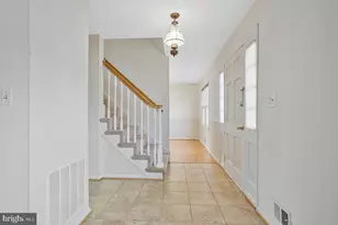 8509 Woodside Ct, Lanham, MD 20706 - Photo 5