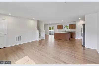 1100 Shumi Court, Capitol Heights, MD 20743 - Photo 7