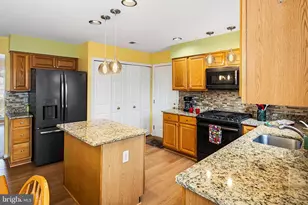 5418 Lakeford Ln, Bowie, MD 20720 - Photo 15