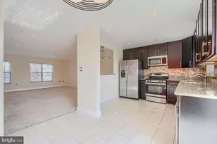 7017 Migliori, District Heights, MD 20747 - Photo 17