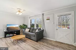 12705 Marquette Ln, Bowie, MD 20715 - Photo 7