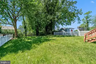 6211 Foote St, Capitol Heights, MD 20743 - Photo 11
