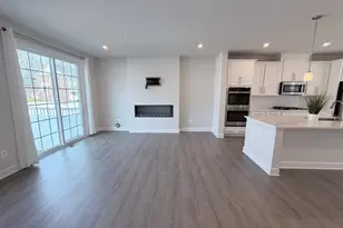 10825 Foxtrot Cir, Upper Marlboro, MD 20772 - Photo 3