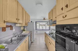 9807 Locust Ave, Lanham, MD 20706 - Photo 15