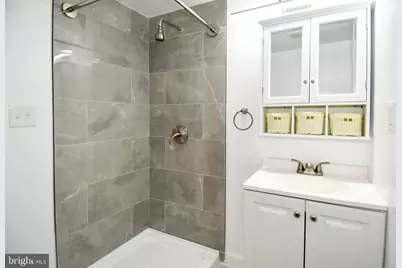 9723 Narragansett Parkway, College Park, MD 20740 - Photo 29