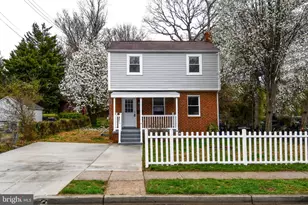 9723 Narragansett Pkwy, College Park, MD 20740 - Photo 3