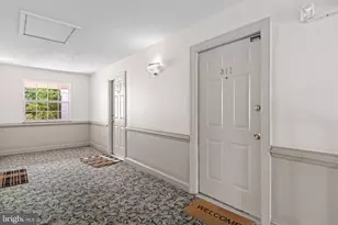 8961 Town Center Cir, Upper Marlboro, MD 20774 - Photo 27