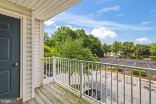 8961 Town Center Cir, Upper Marlboro, MD 20774 - Photo 13