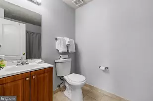 8961 Town Center Cir, Upper Marlboro, MD 20774 - Photo 17