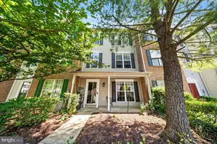 3705 Elmcrest Ln, Bowie, MD 20716 - Photo 3