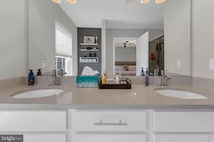 8805 Mimosa Ave, Clinton, MD 20735 - Photo 11