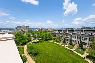 510 Overlook Park Dr, Oxon Hill, MD 20745 - Photo 13