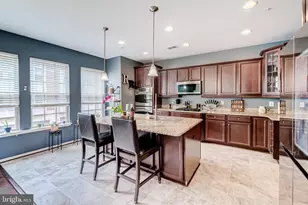 510 Overlook Park Dr, Oxon Hill, MD 20745 - Photo 37