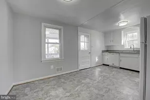 9035 49th Pl, College Park, MD 20740 - Photo 7