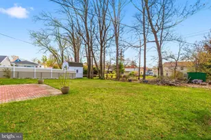 12423 Chalford Ln, Bowie, MD 20715 - Photo 37