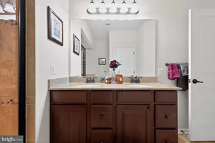 904 Hall Station Dr, Bowie, MD 20721 - Photo 19