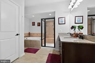 904 Hall Station Dr, Bowie, MD 20721 - Photo 17