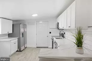 5906 Berwyn Rd, College Park, MD 20740 - Photo 11