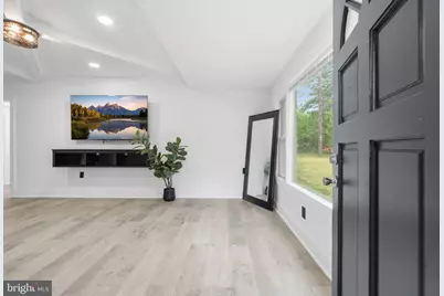 5906 Berwyn Road, College Park, MD 20740 - Photo 5