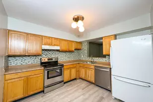 8202 Ashford Blvd, Laurel, MD 20707 - Photo 9