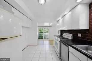 9506 52nd Ave, College Park, MD 20740 - Photo 7