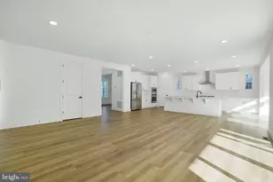 2003 Aram, Accokeek, MD 20607 - Photo 17