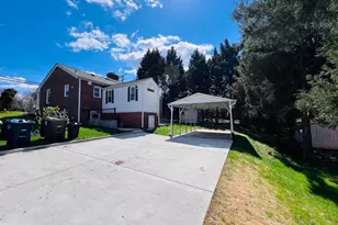 7604 Adelphi Rd, Hyattsville, MD 20783 - Photo 3