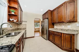 7604 Adelphi Rd, Hyattsville, MD 20783 - Photo 15