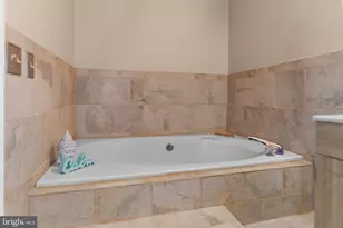 8508 Rheims Ct, Upper Marlboro, MD 20772 - Photo 17