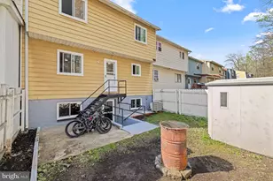 7622 Carissa Ln, Laurel, MD 20707 - Photo 29