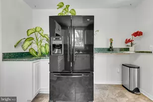 7802 Elroy Pl, Oxon Hill, MD 20745 - Photo 21