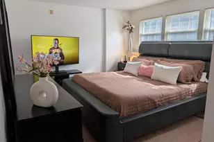 4240 Applegate Ln, Suitland, MD 20746 - Photo 11