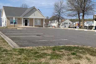 4240 Applegate Ln, Suitland, MD 20746 - Photo 21