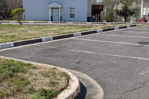 4240 Applegate Ln, Suitland, MD 20746 - Photo 23