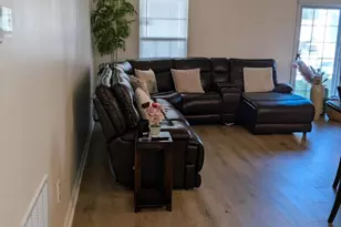 4240 Applegate Ln, Suitland, MD 20746 - Photo 7