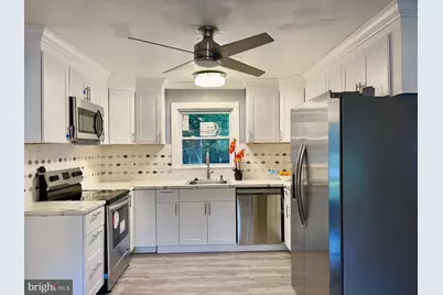 6105 Arbutus Lane, Clinton, MD 20735 - Photo 9