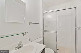 7100 Ora Glen Ct, Greenbelt, MD 20770 - Photo 9