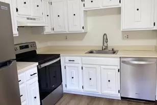 8915 Grandhaven Ave, Upper Marlboro, MD 20772 - Photo 3