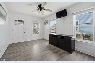 4004 Lawrence Street, Brentwood, MD 20722 - Photo 3