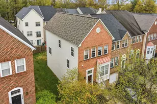 1810 Spanish Oak Ln, Bowie, MD 20721 - Photo 3