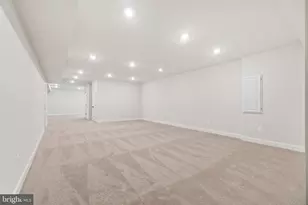 6547 Clubhouse Dr, Laurel, MD 20708 - Photo 51