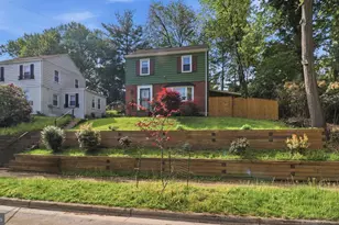 6719 Knollbrook Dr, Hyattsville, MD 20783 - Photo 3