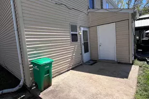 6039 Livingston Rd, Oxon Hill, MD 20745 - Photo 11