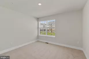 5216 Manor Park Dr, Upper Marlboro, MD 20772 - Photo 35