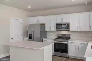 5216 Manor Park Dr, Upper Marlboro, MD 20772 - Photo 15