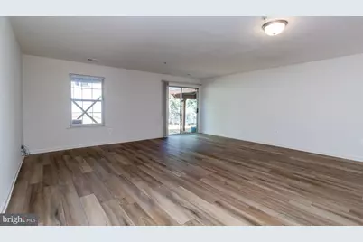 4109 Applegate Court #5, Suitland, MD 20746 - Photo 5