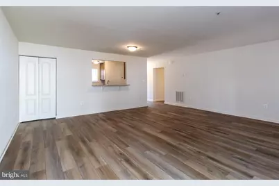 4109 Applegate Court #5, Suitland, MD 20746 - Photo 7