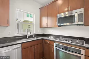 5720 46th Pl, Hyattsville, MD 20781 - Photo 9